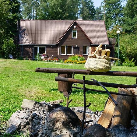 Poilsio Baze Guest House Latežeris Eksteriør bilde