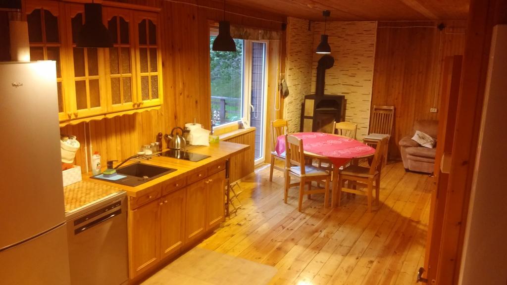 Poilsio Baze Guest House Latežeris Eksteriør bilde