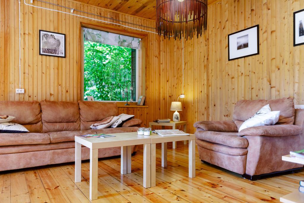 Poilsio Baze Guest House Latežeris Eksteriør bilde